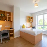 54 - Spacious Townhouse By Shortstays